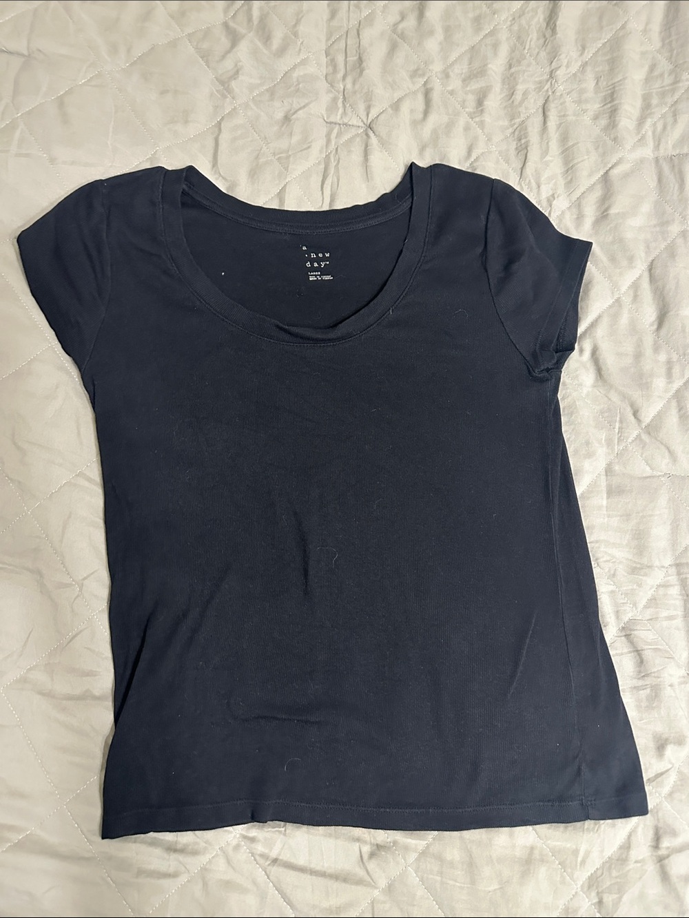 a new day Women's Scoop Neck Tee - Black
